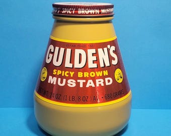 Gulden's Spicy Brown Mustard AM Transistor Radio