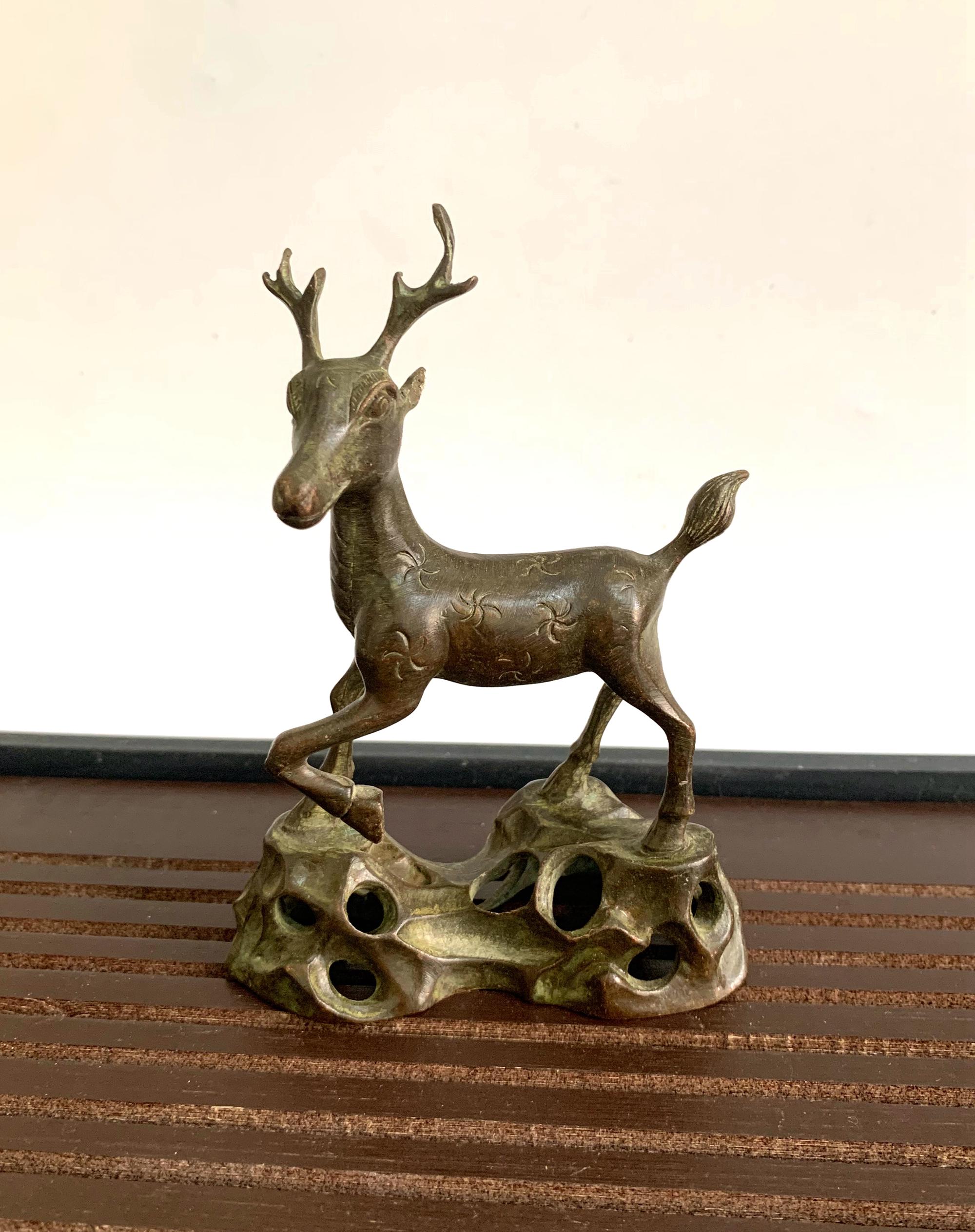ブロンズ彫刻の鹿像：ヴィンテージティーペット、風水装飾 - Etsy 日本