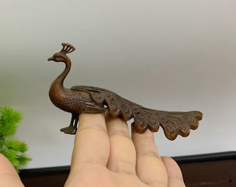 Retro bronze carved Peacock Statue, Desktop ornaments