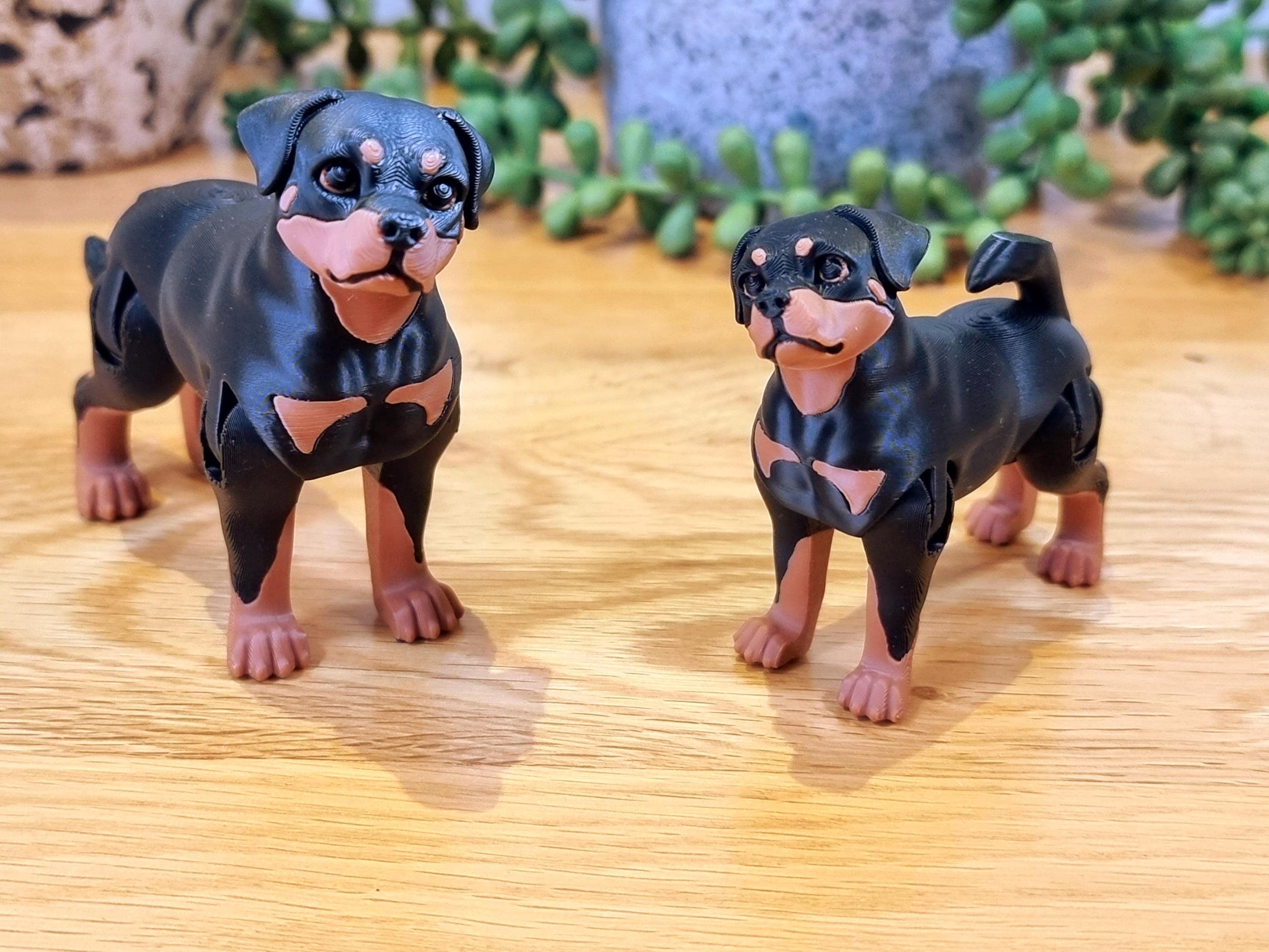 【FUBU ROTTWEILER】フィギュア 4体セット Poseable 3D Printed Rottweiler Model – Desk Decor, Dog Lover Gift