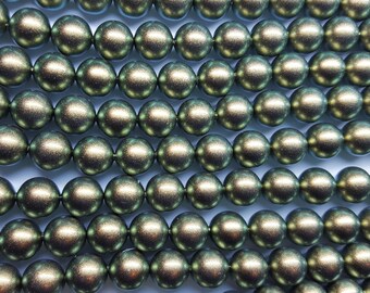 8mm Round Swarovski Crystal Iridescent Green Pearls (5810) Package of 50