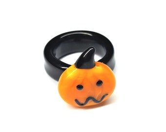 20x17mm Black & Orange Jack-o-Lantern Pumpkin Lampwork Glass Ring Size 6 to 7