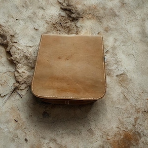 Minimalist Brown Leather Wallet – Handmade Goat Leather Purse from Morocco