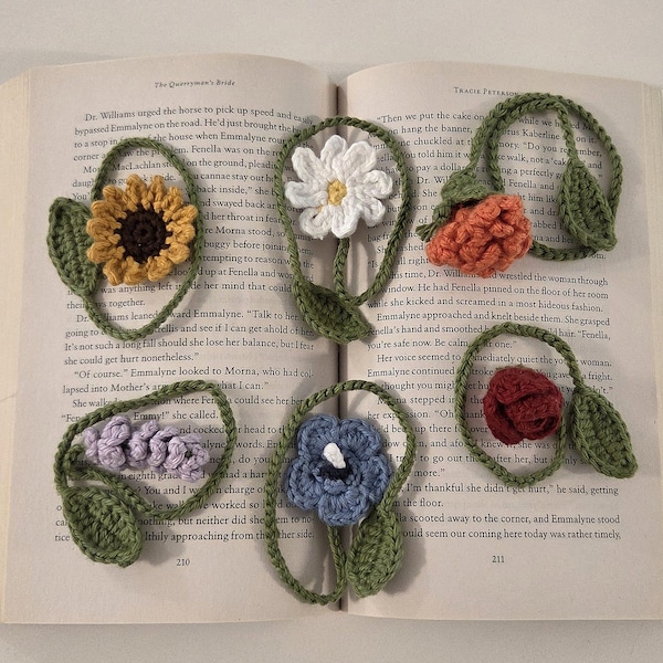 Crocheted Floral Bookmark: Handmade Reader's Gift