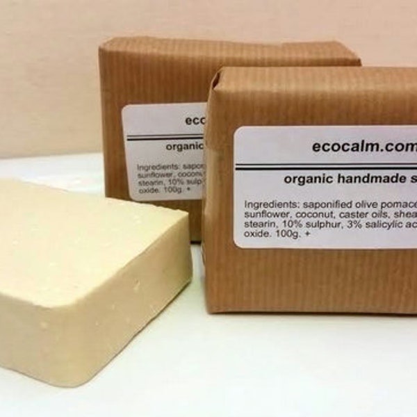 Savon Ecocalm 10 % soufre/acide salicylique, fabriqué à la main au Royaume-Uni. Peut soulager les symptômes de l'acné, du psoriasis, de la dermatite, de la rosacée et de l'eczéma. 120g. +