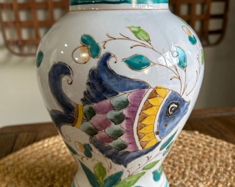 Hand-Painted Chinoiserie Porcelain Vase: Coastal Fish & Leaf Design