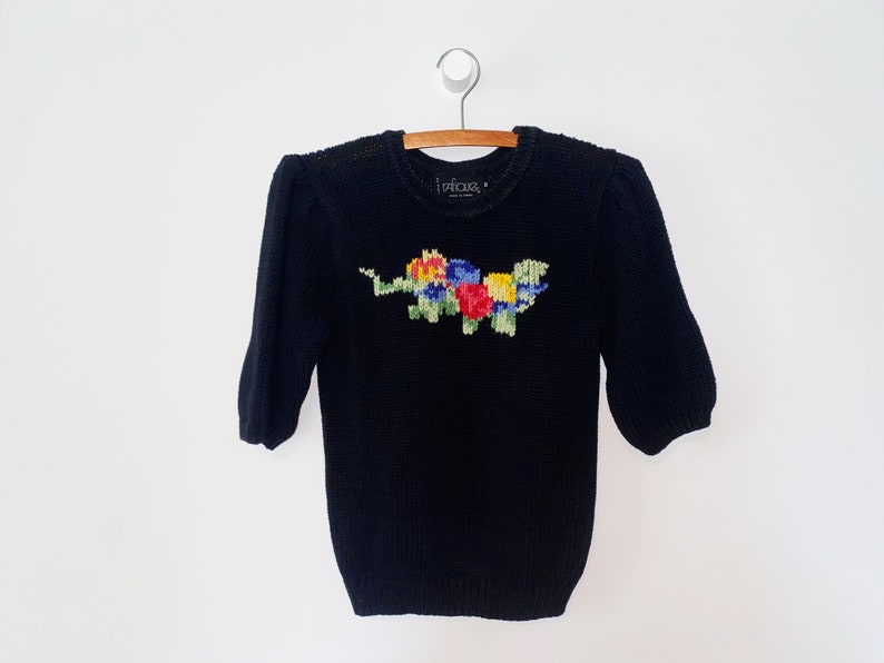 FLORAL KNIT SWEATER image 1