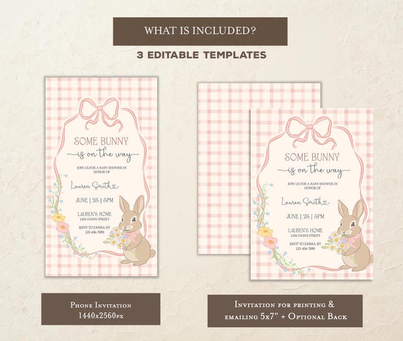 Op de afbeelding: Baby shower uitnodigingssjablonen met een roze ruitjesachtergrond. Het ontwerp toont een konijnillustratie, bloemaccenten en de tekst "Some Bunny is on the Way". Inclusief bewerkbare sjablonen.