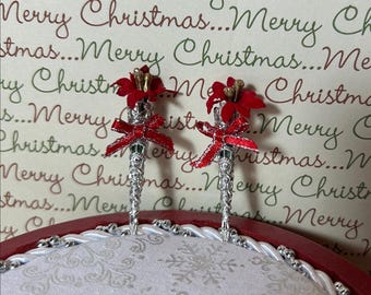Miniature Christmas wall pocket vases with poinsettia 1:12 scale