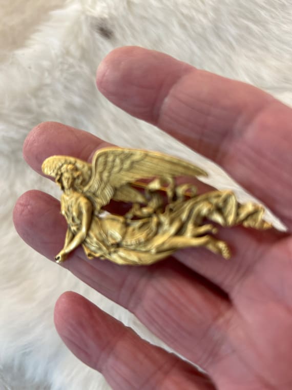 Angel Brooch - image 4