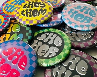 Retro Pronoun Pins