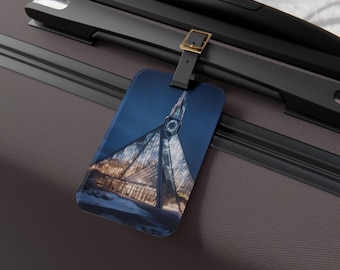 Etiqueta de equipaje con diseño arquitectónico canadiense, accesorio de viaje, personaliza tu equipaje, regalo para viajeros, identificador de equipaje único, imprescindible para tus vacaciones.