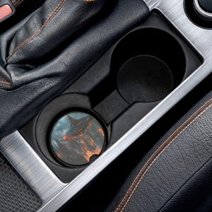 Alien Metropolis Auto-Untersetzer, Sci-Fi-Dekor, einzigartiges Geschenk, Auto-Innenraum-Accessoire, Road Trip Must-Have, Kunst-Untersetzer, Auto Must-Have