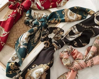Luxury Silk Scarf Scrunchie Set – Chain Pattern Hair Accessories (Set of 4)