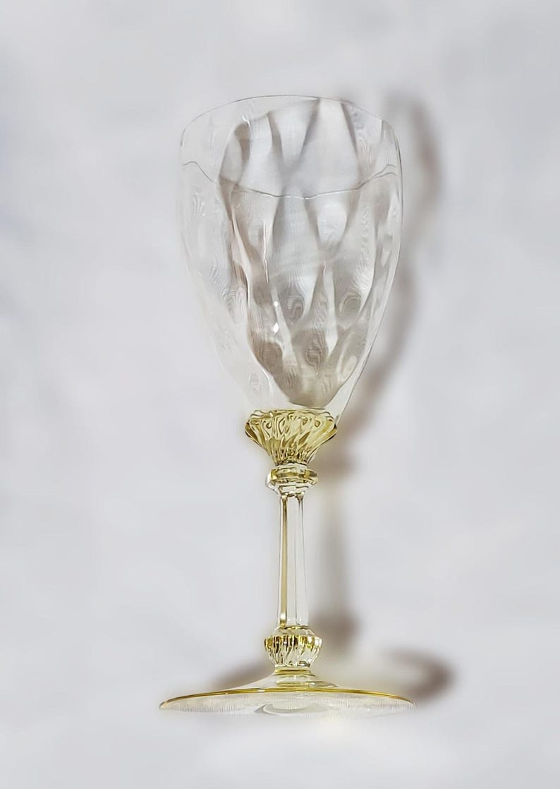1930s Heisey Sahara Yellow Goblets – Old Dominion 3380 Diamond Optic, Set of 4 immagine 2