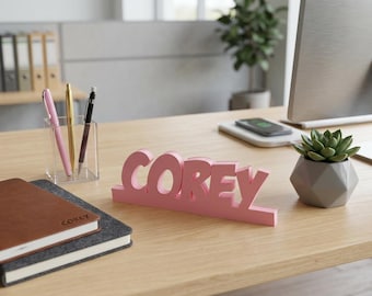 Placa de nombre con fuente Doodle personalizada, placas de nombre para escritorio de profesor impresas en 3D, decoración de cubículo con fuente universitaria.