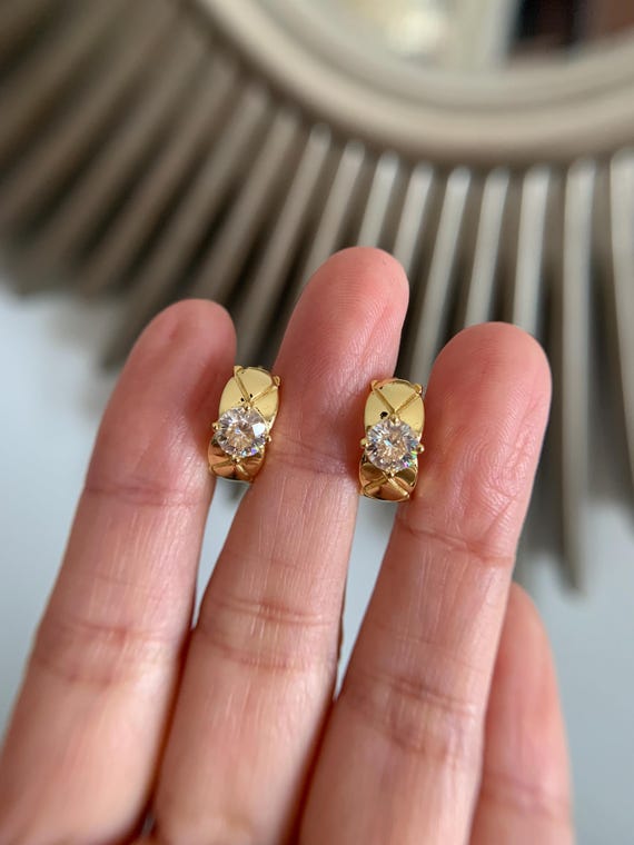 1CTW. Lab Grown Moissanite Solitaire Diamond Huggie Hoop Earrings. Yellow Gold Plated, Anniversary, Birthday, Valentines, Luxury Gift
