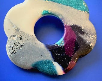 Porte-lunettes/Broche en pâte polymère