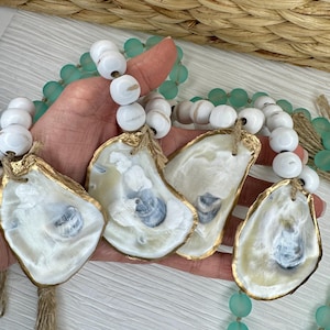 Oyster Shell Napkin Rings–Coastal Table Decor with Gold Leaf & Wooden Beads | Set of 4 | Beach House, Hostess Gift, Nautical Wedding
