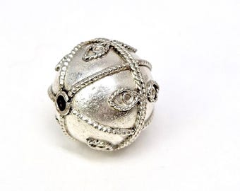 Large Vintage Asian Silver Bead - CVC433