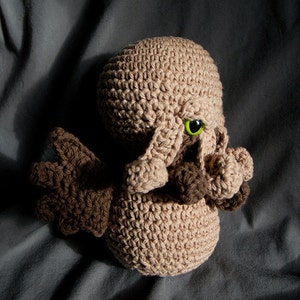 CROCHET PATTERN Cthulhu Crocheted Amigurumi image 3