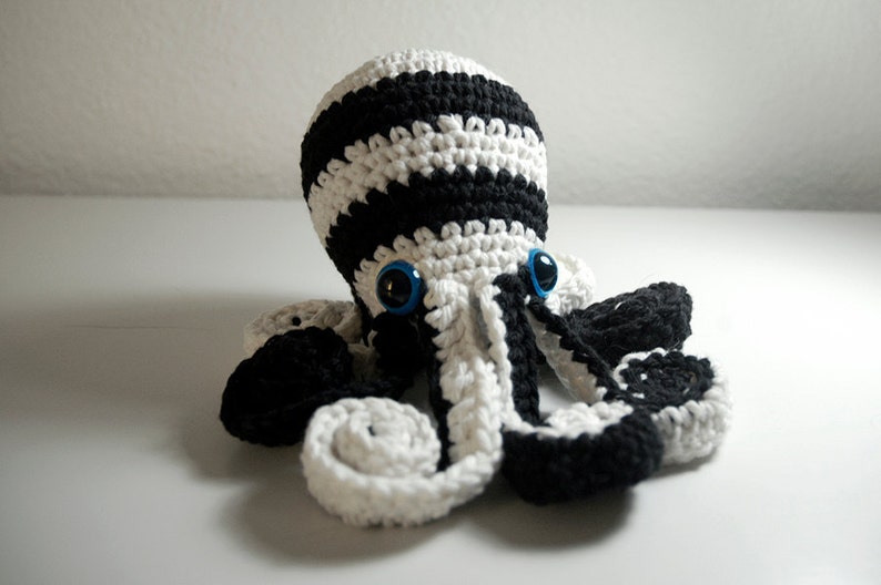 PATTERN CROCHET Octopus Amigurumi Stuffed Toy image 5