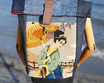 Unieke, gerecyclede rugzak gemaakt van canvas en tapijt met een Japans motief – Handgemaakte rolltop rugzak – Vintage tas