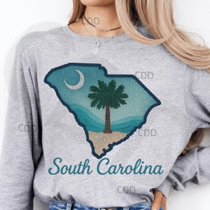 South Carolina png, kuststaat png, strandkaartkunst png, palmettoboom png, glittermaan png, oceaanstaat png, digitale staatskunst png, T-stuk