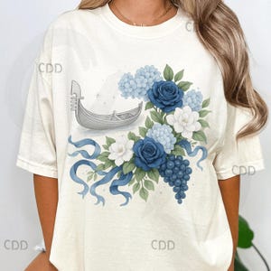 Venedig Gondel png mit blauen Rosen, Hortensien, Trauben, fließendem Band und weichem Aquarell Blumenkranz in verträumten italienischen romantischen Clipart