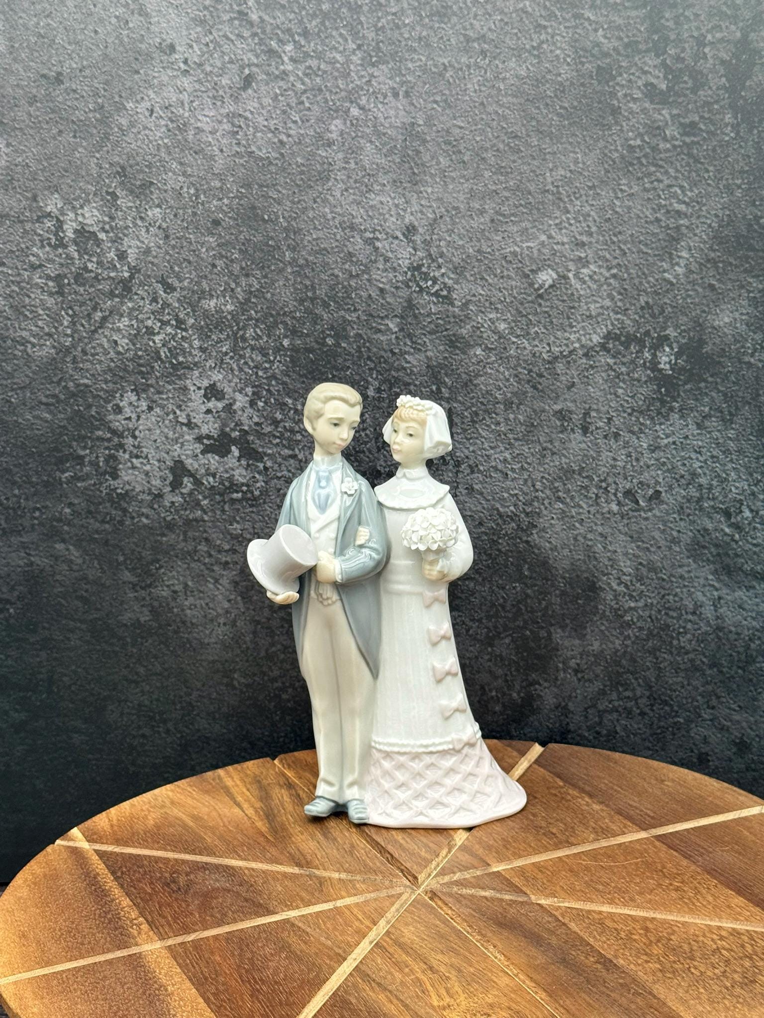 Royal Doulton Couple Figurine - Etsy