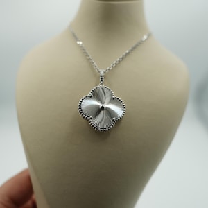Vintage Guillioche 25mm charm clover necklace 925 silver 18k white gold plated