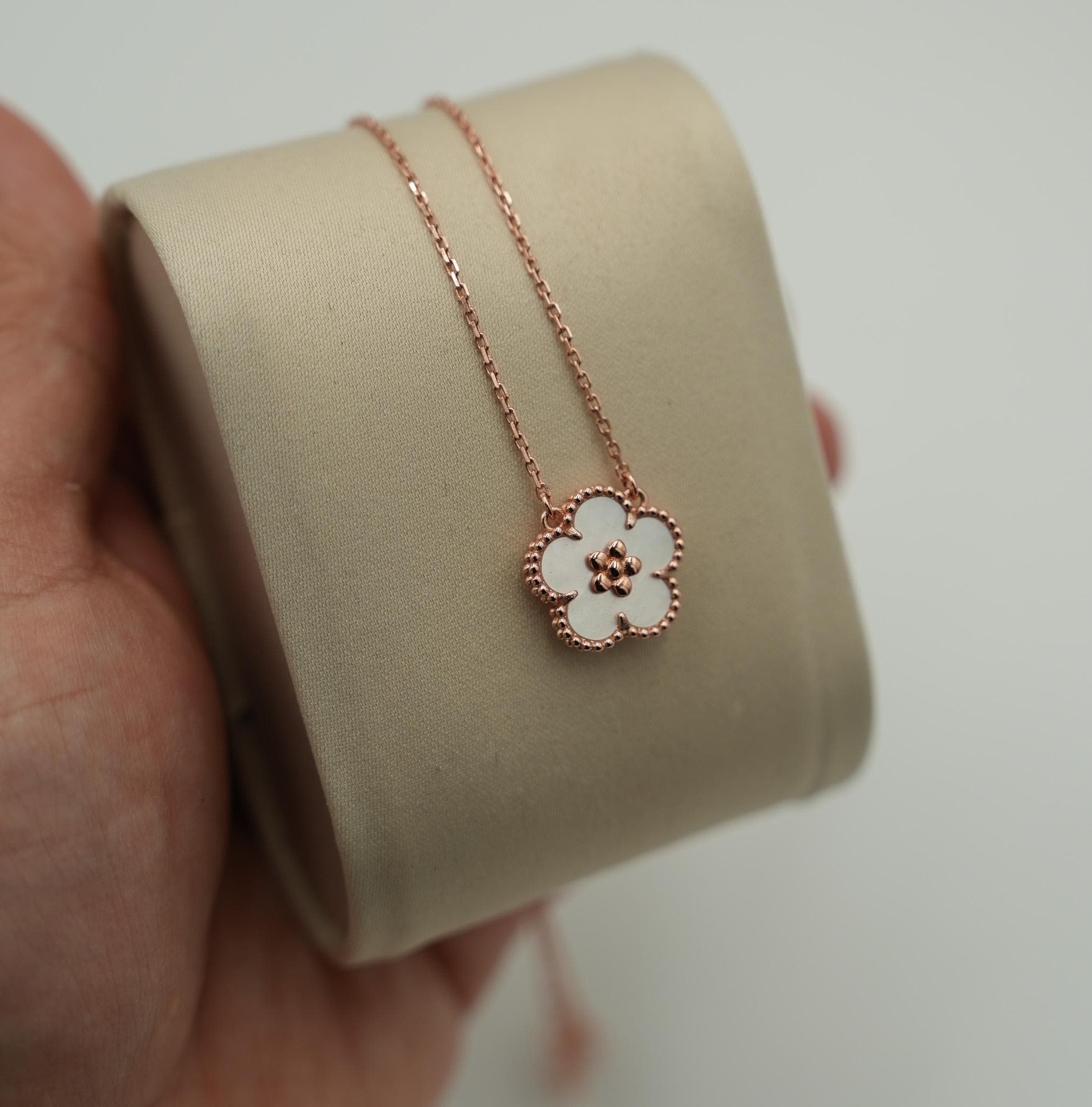 Mother of pearl flower necklace 925 silver 18k rose gold plated necklace