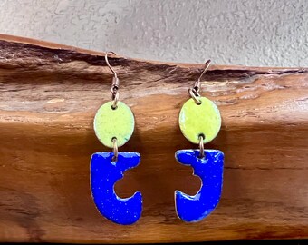 Catch the wave earrings