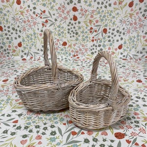 Mini and Small Child Wicker Baskets, Light Brown, Flower Girls, Weddings, Easter & Fancy Dress, Toddler Size image 17