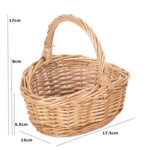 Mini and Small Child Wicker Baskets, Light Brown, Flower Girls, Weddings, Easter & Fancy Dress, Toddler Size 1 x Small Basket