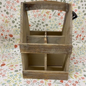 Oak Effect 4 Beer Bottle Carrier Caddy with Bottle Opener