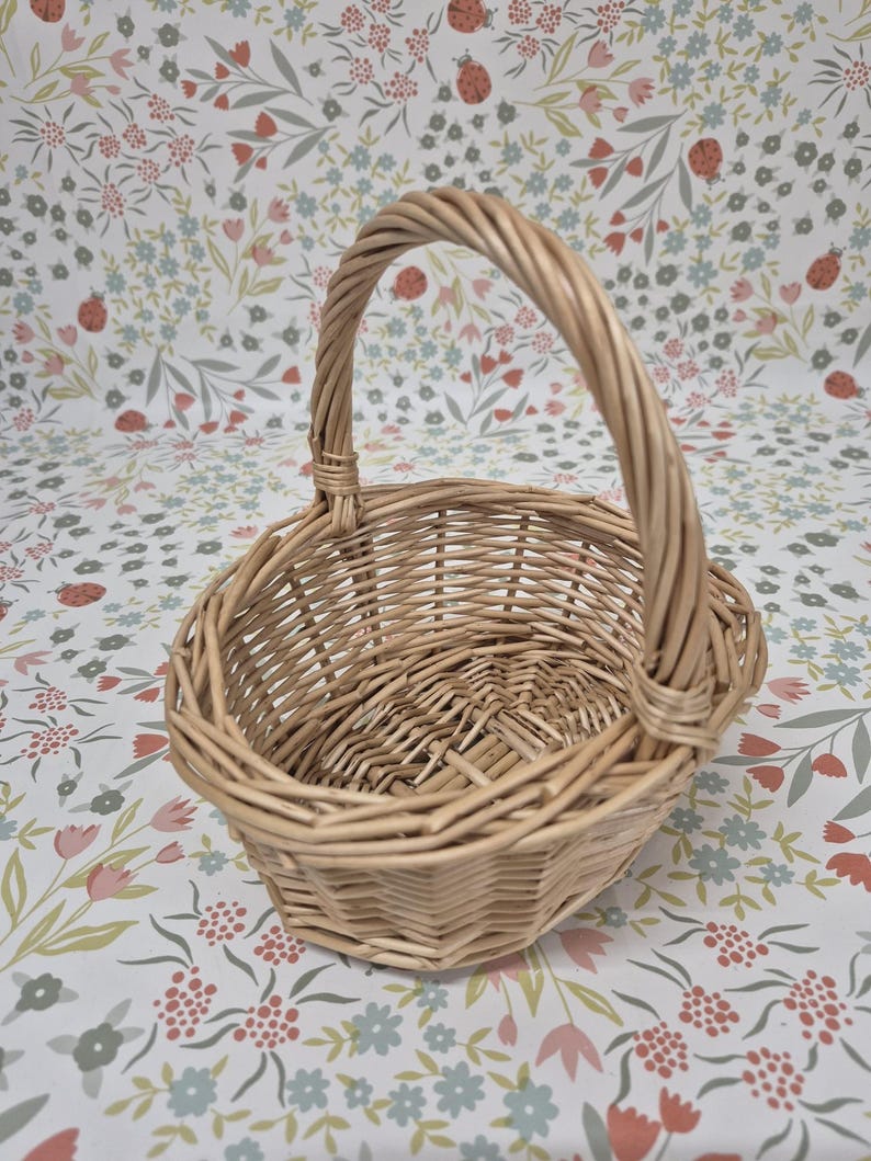Mini and Small Child Wicker Baskets, Light Brown, Flower Girls, Weddings, Easter & Fancy Dress, Toddler Size image 12