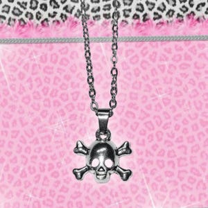 Vivienne westwood bone necklace - Etsy 日本