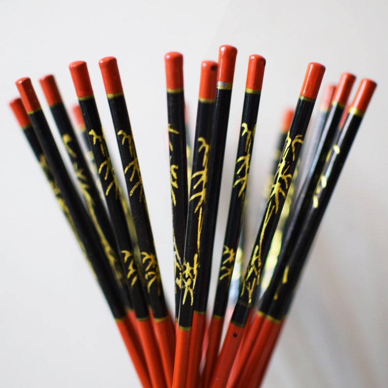 Vintage Chopsticks Chinese Lacquer Red Black Chinoiserie image 4