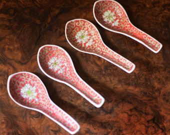 Vintage Chinese Soup Spoons Famille Rose Red Jingdezhen Set of Four