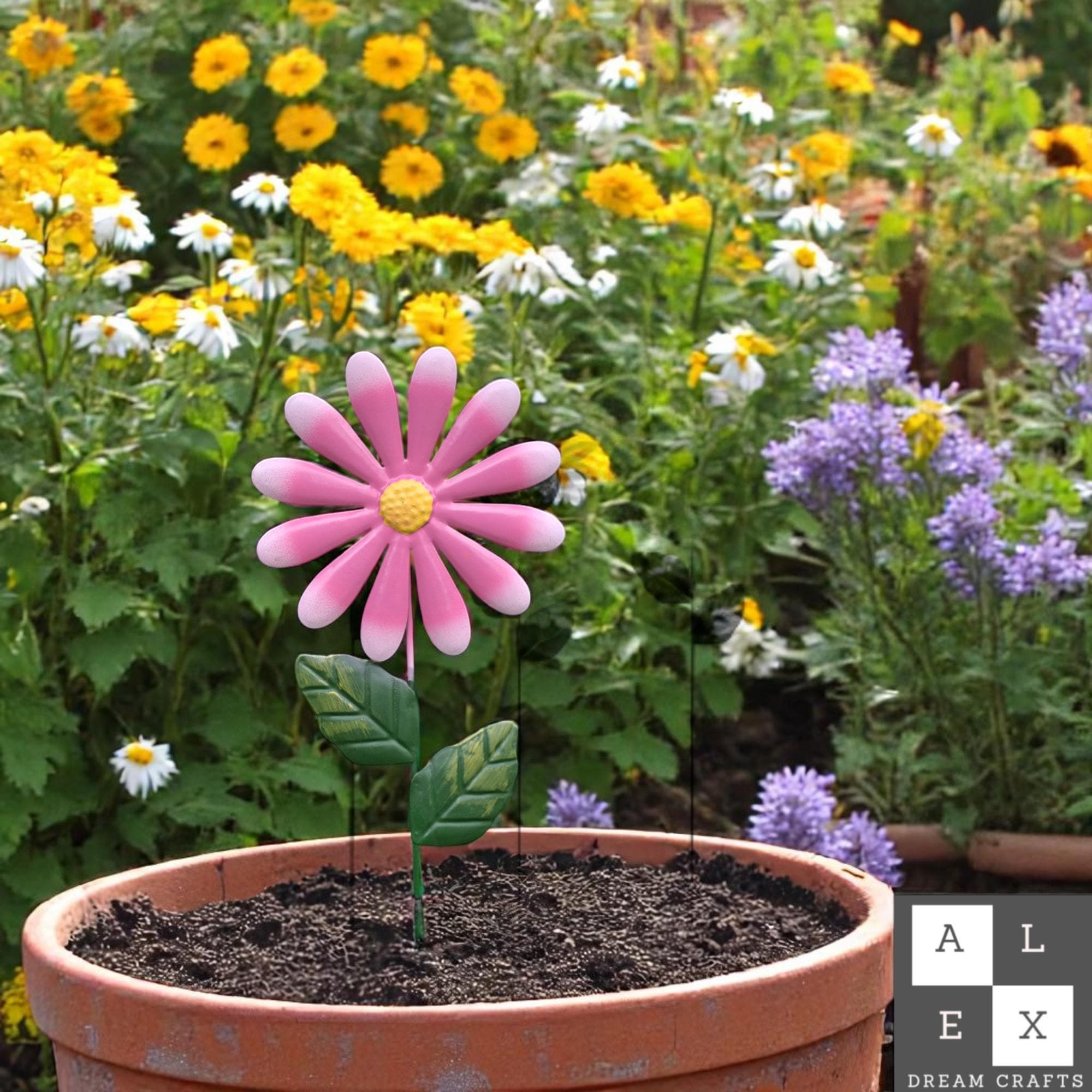 Metal Garden Flower Stakes Set – Sunflower, Pink, Blue, Daisy Yard Decor, Colorful Outdoor Pot solid Art, Weatherproof Garden Gift yard cute