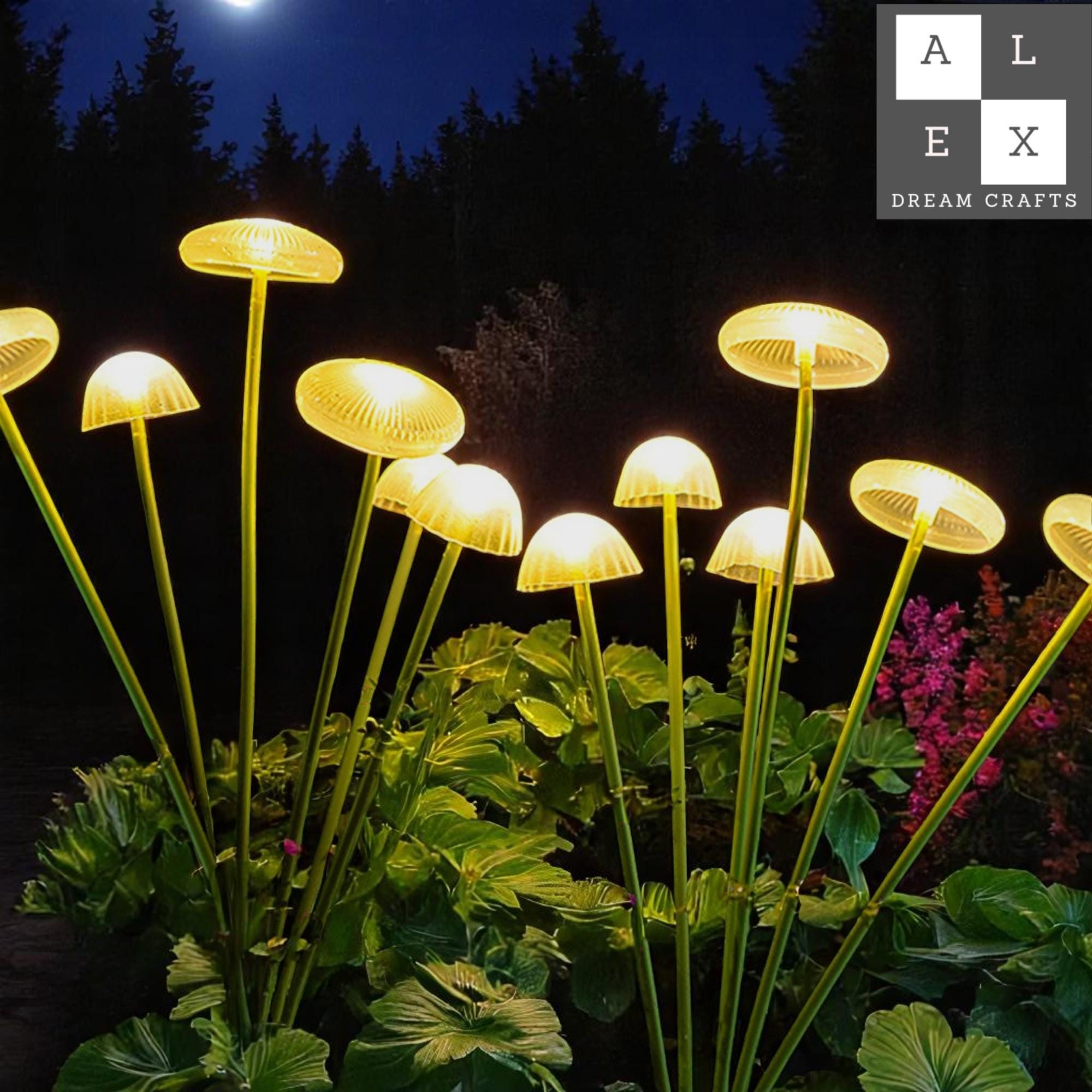 Solar Jellyfish Mushroom Lights for Garden, Warm White LED Outdoor Stake Lights Waterproof Decorative Lamps Yard, Patio, Landscape, Pathway