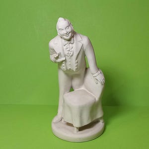 RARE FIGURE by P.I. Chichikov. Series &quot;Gogol&#39;s Characters&quot; Lfz, 1950s