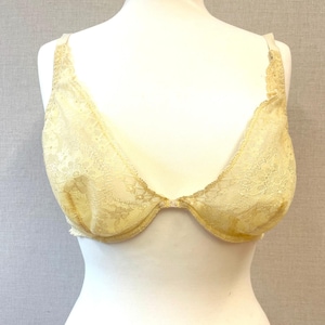 Womens girls Vintage La Perla Lingerie Italian design Yellow bra EU 75B Pre-loved Lace Floral Bra Made in Italy