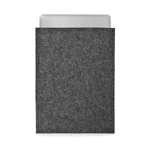 MacBook Air 15 case notebook sleeve laptop cover, MBA 13 inch cover 3mm wool felt portrait landscape design 100% wool undyed Charcoal