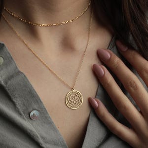 Venusbloemketting, geometrische hanger, vrouwelijke energiesieraden, ketting met hemelsymbool, unieke hanger, roos van Venus-ketting