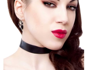 Ribbon Choker Latex Collar