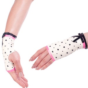 Narcissine Bombe Latex Mitts