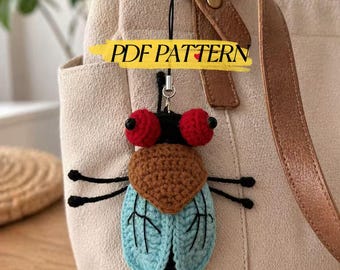 Schema PDF per portachiavi a forma di mosca all'uncinetto, tutorial per portachiavi amigurumi a forma di insetto, simpatico ciondolo a forma di insetto per borsa (download digitale)
