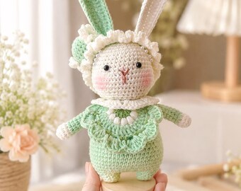 Schema per coniglietto all'uncinetto, tutorial digitale per bambola coniglio amigurumi, coniglietto di peluche carino, coniglio di caramelle, schema all'uncinetto per principianti